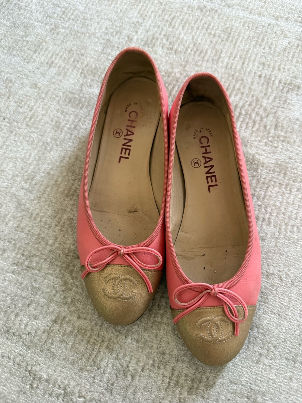 CHANEL Coral Pink and Gold CC Cap-Toe Ballet Flats